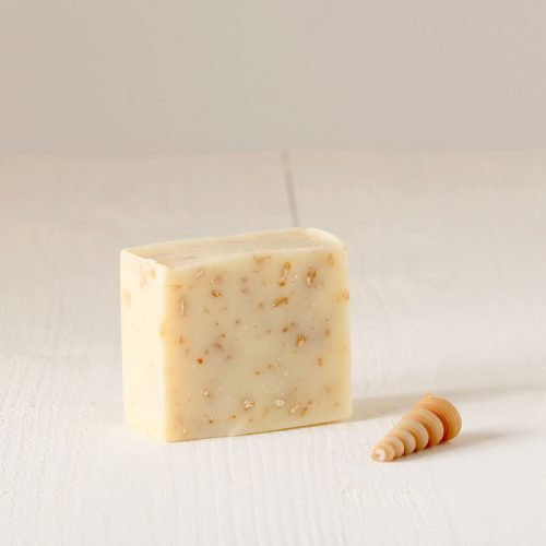 soap-Peppermint-Tea-Tree-and-Oat-handmade-mango-oil-soap-with-shell