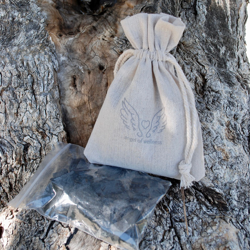 Angel of Wellness linen bag with 21 shungite chips